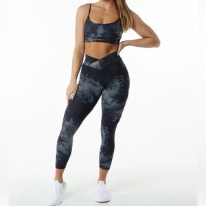 Alphalete Surface Limitless Crossover Leggings - Black Storm Tie Dye XS